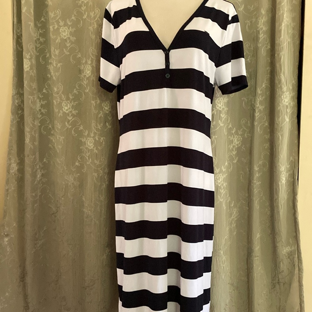 Anne Klein dress. XL